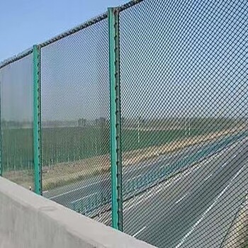 陜西橋梁防拋網護欄網廠家防曬技術研究 助力公路護欄持久耐用